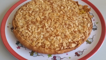 Tarte amandine à la crème d’abricot des 4 Saisons